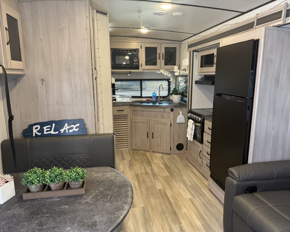 2023 Coachmen Northern Spirit Ultra Lite  by Forest River for rent in 33870