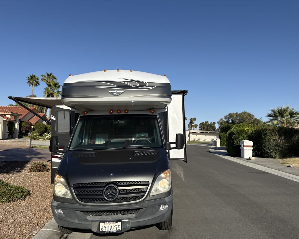 2011 Fleetwood Tioga available for rent in Desert Hot Springs California