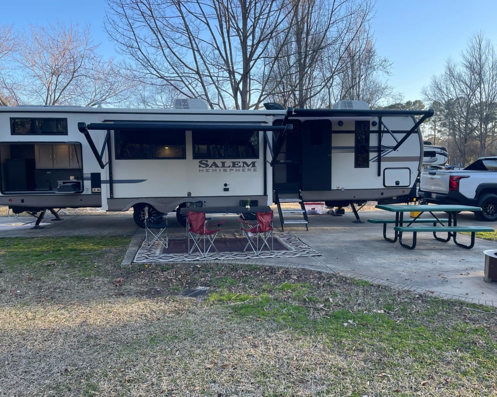 2024 Forest River Salem Hemisphere Travel Trailer for rent in Carrollton Virginia