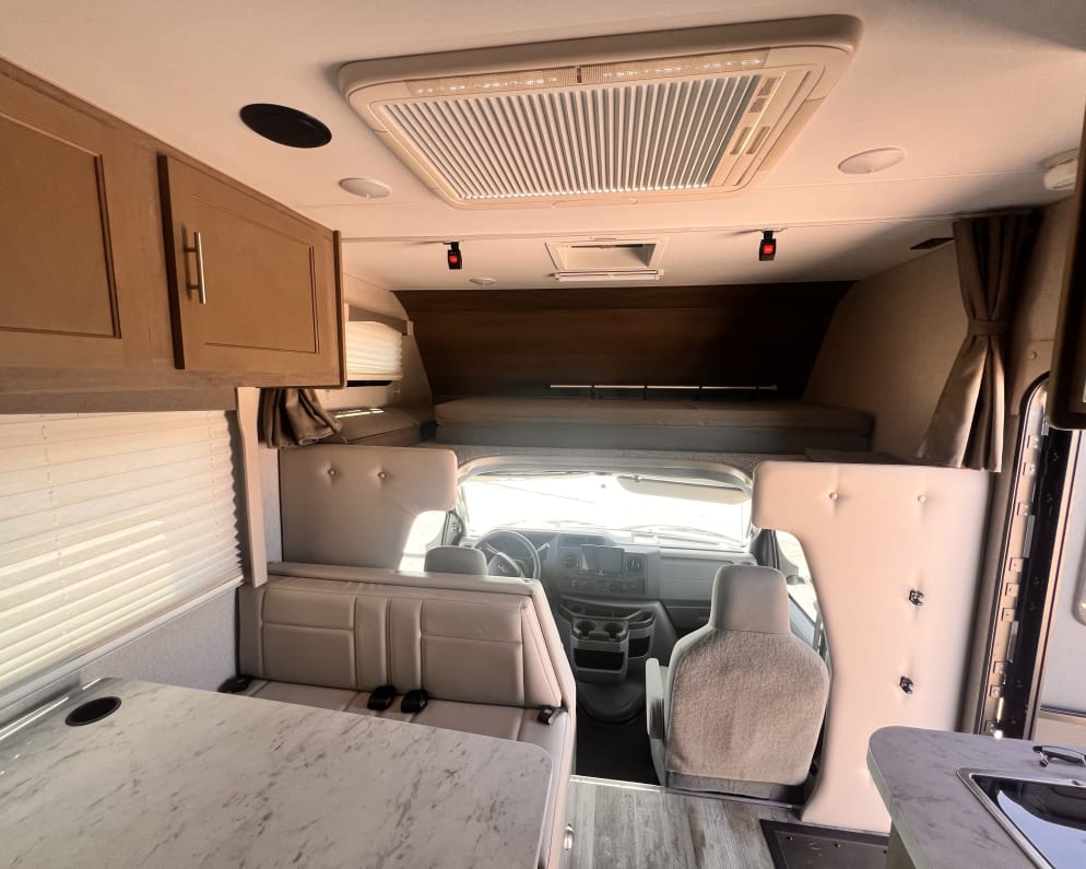 2024 23 RB  by Adventurer for rent in 85086