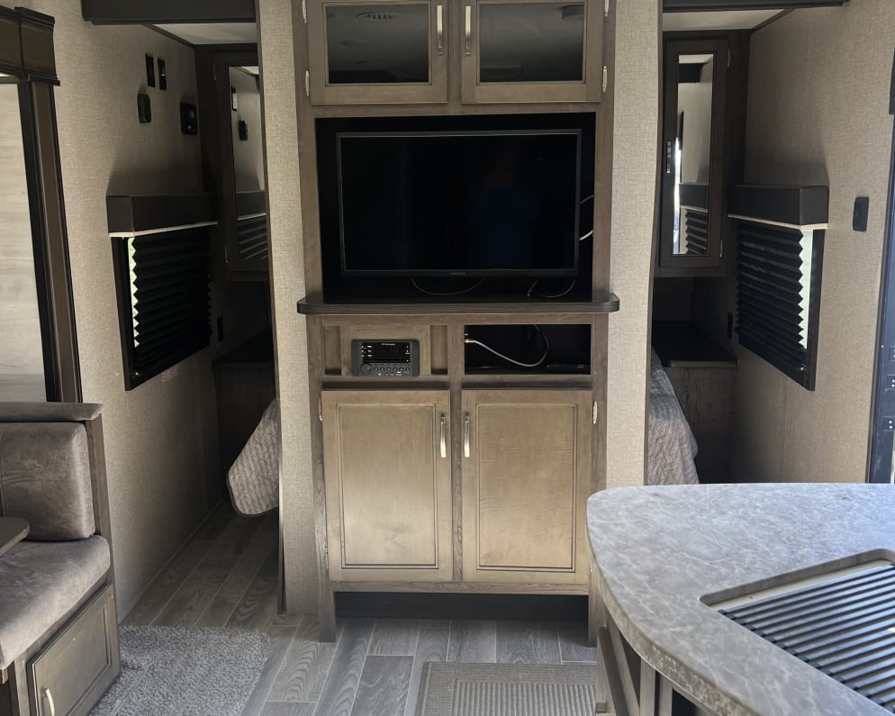 2021 Jayco Jay Flight SLX Rocky Mountain Edition Travel Trailer for rent in Bozeman Montana