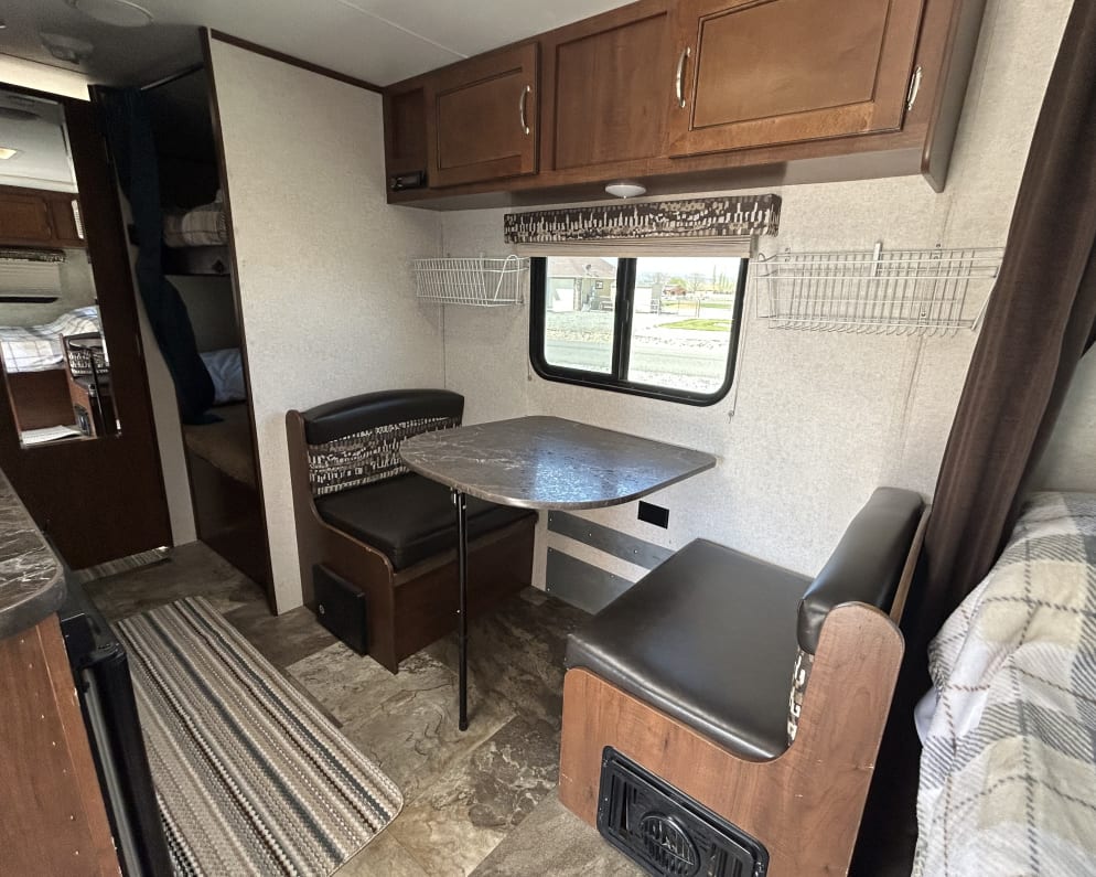 2017 Jayco Jay Flight SLX Baja Edition Travel Trailer for rent in Fruita Colorado