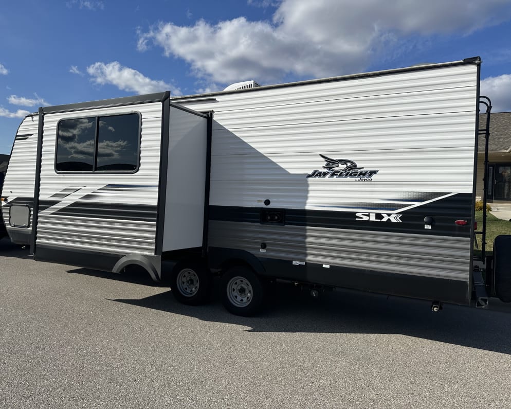 2022 Jay Flight SLX  by Jayco for rent in 54636
