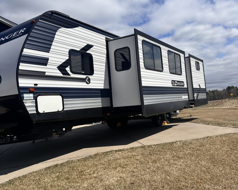 2020 Crossroads RV Zinger available for rent in Harris Minnesota