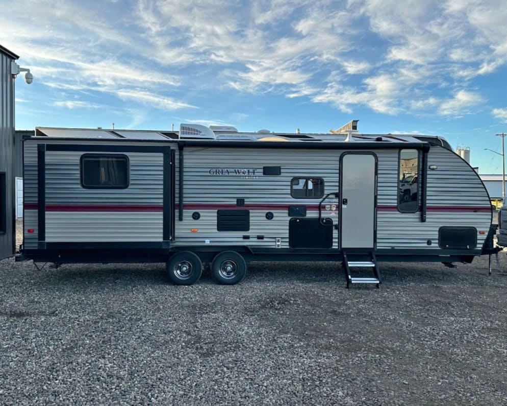 2018 Forest River Cherokee Grey Wolf