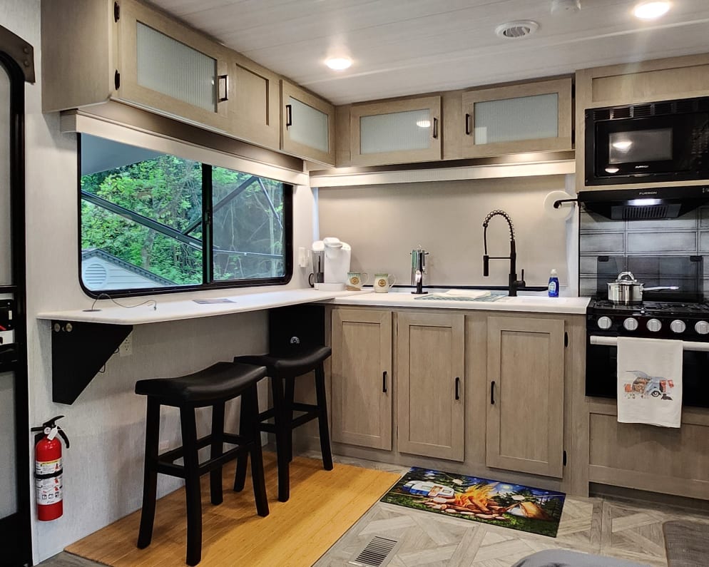 2024 Wildwood Platinum  by Forest River for rent in 37725