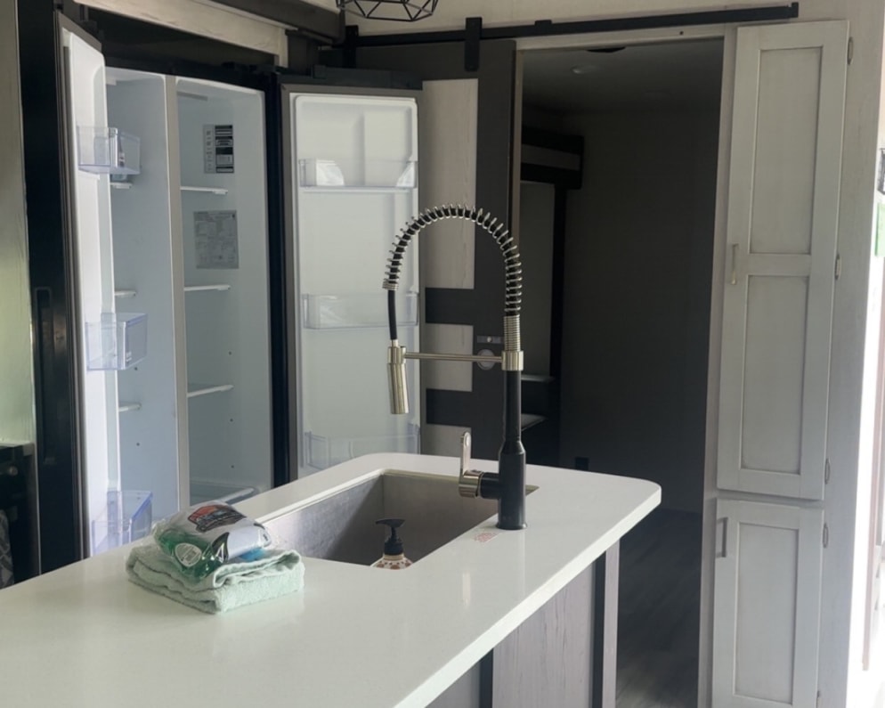 2022 Keystone Sprinter Fifth Wheel for rent in Newnan Georgia