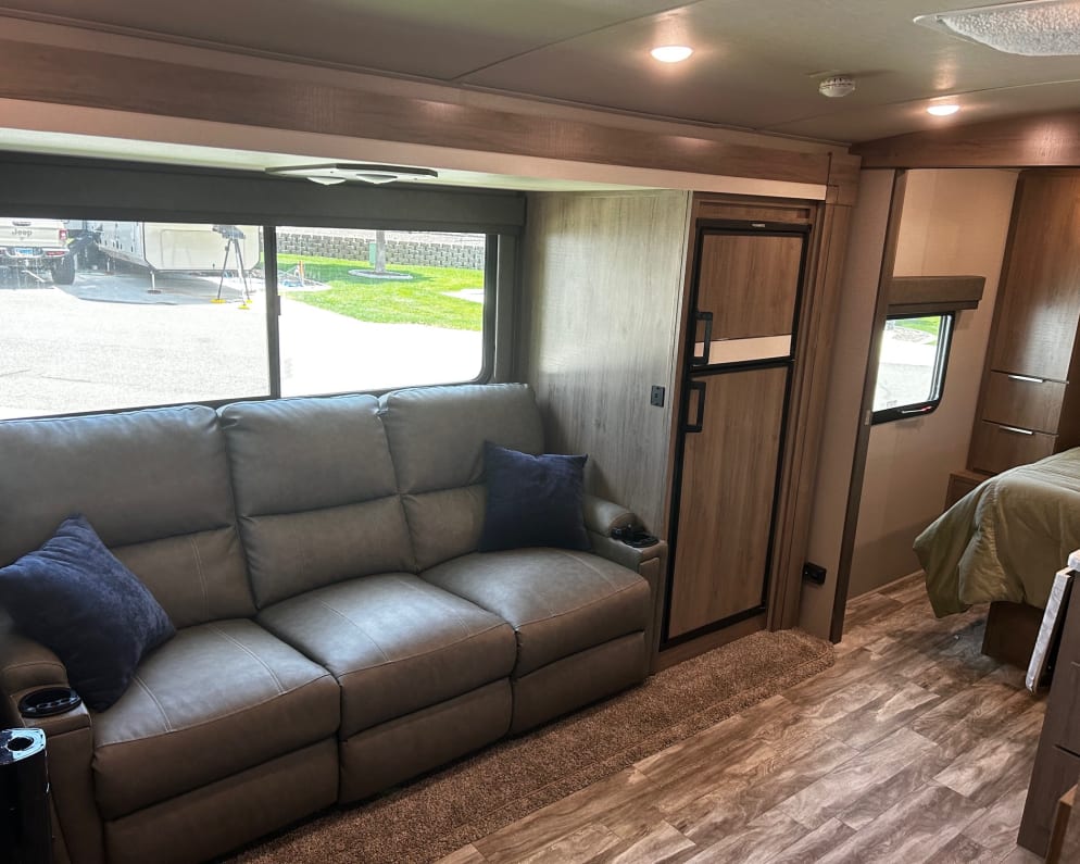 2022 Grand Design Imagine Travel Trailer for rent in Kennewick Washington