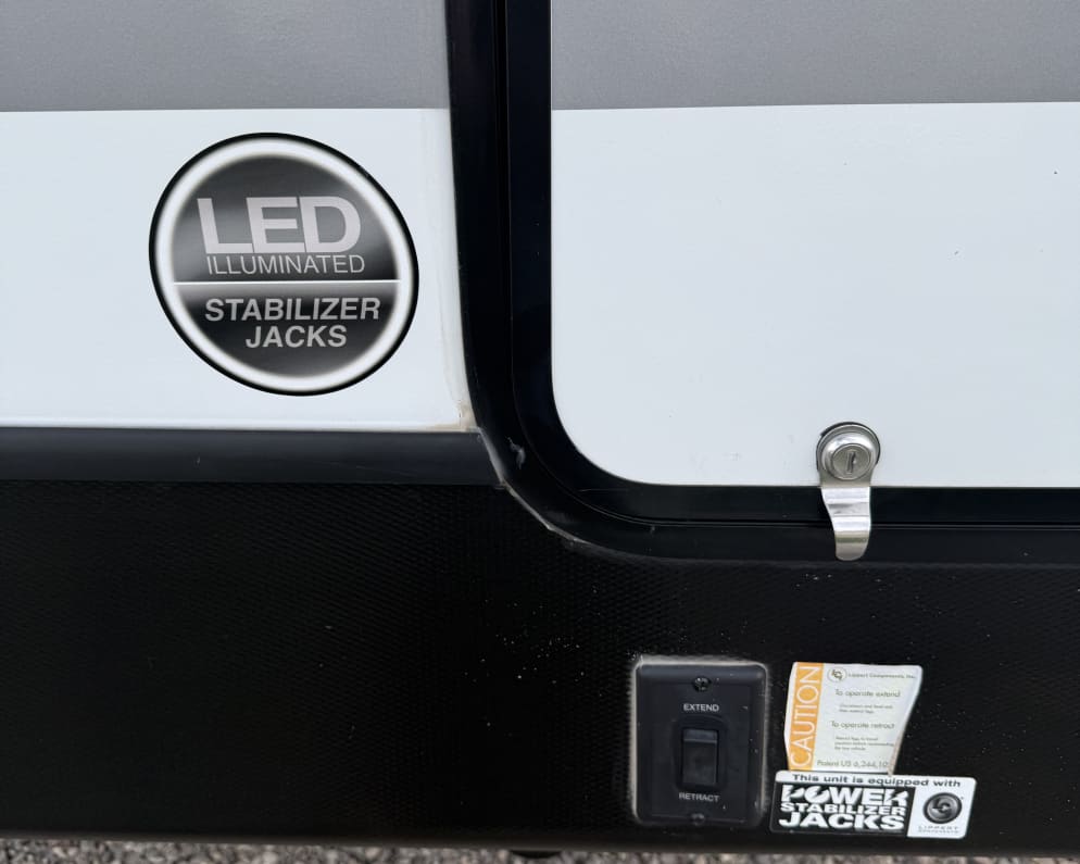 2021 Kodiak Ultra Lite  by Dutchmen for rent in 83401