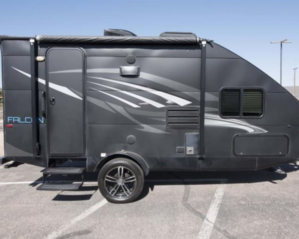 2018 Travel Lite Falcon available for rent in Bend Oregon