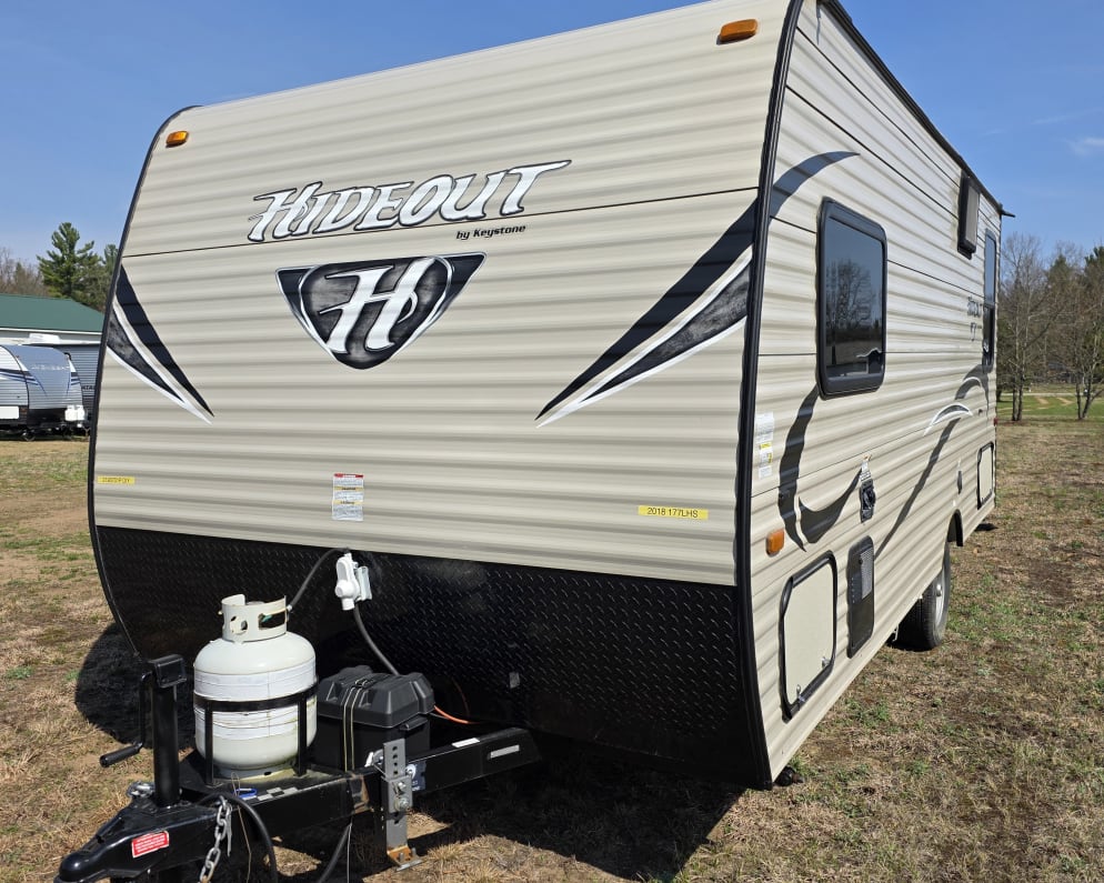 2017 Keystone RV Hideout LHS Mini Travel Trailer for rent in Newaygo Michigan