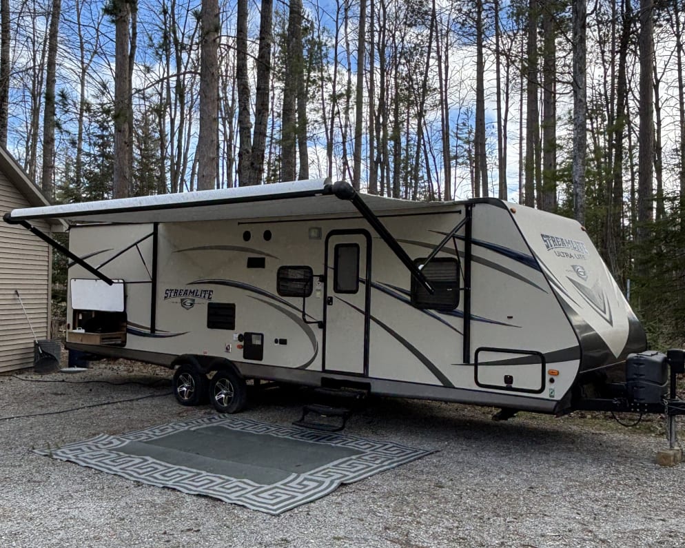 2016 Gulf Stream Gulf Breeze Ultra Lite