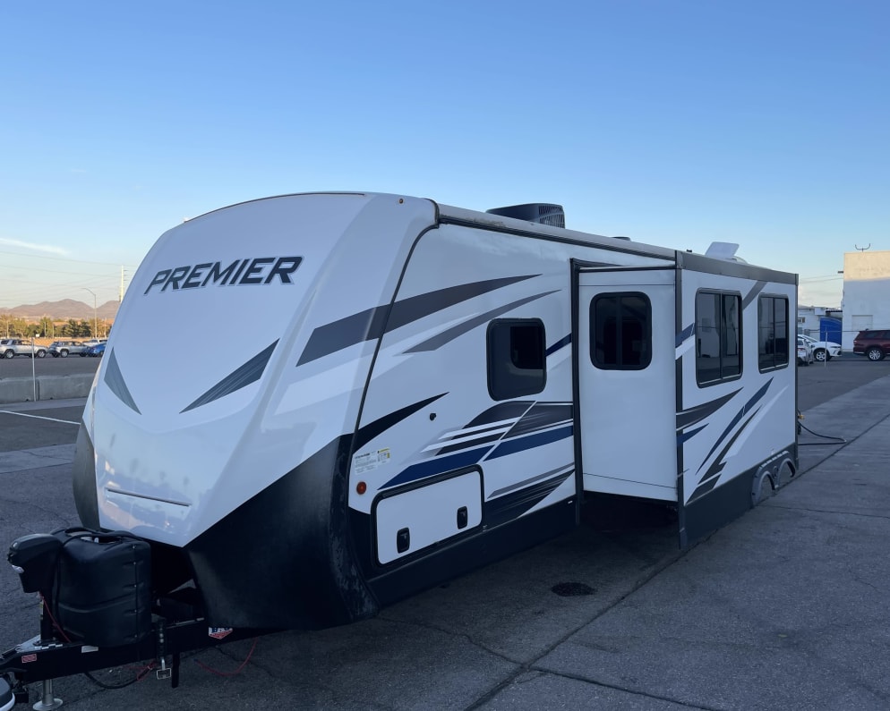 2021 Keystone Premier Ultra Lite Travel Trailer for rent in Las Vegas Nevada