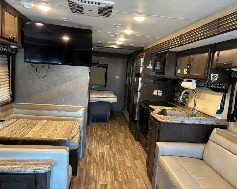 2018 Thor A.C.E. available for rent in Bloomington California