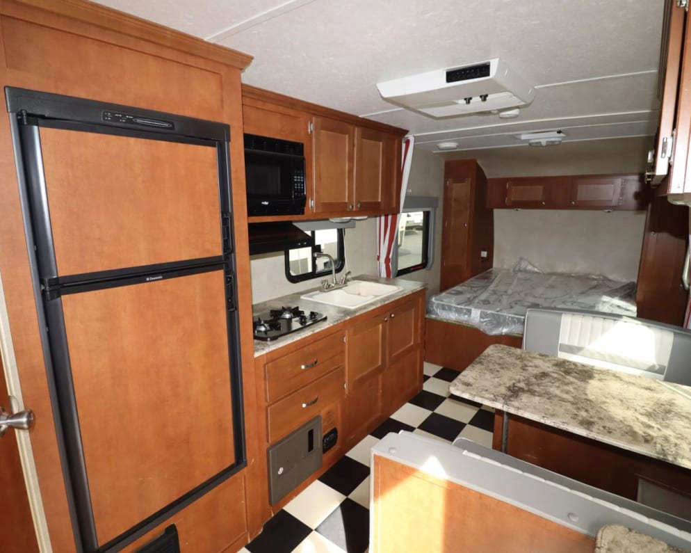 2016 Riverside Travel Trailer White Water Retro available for rent in Sherwood Oregon