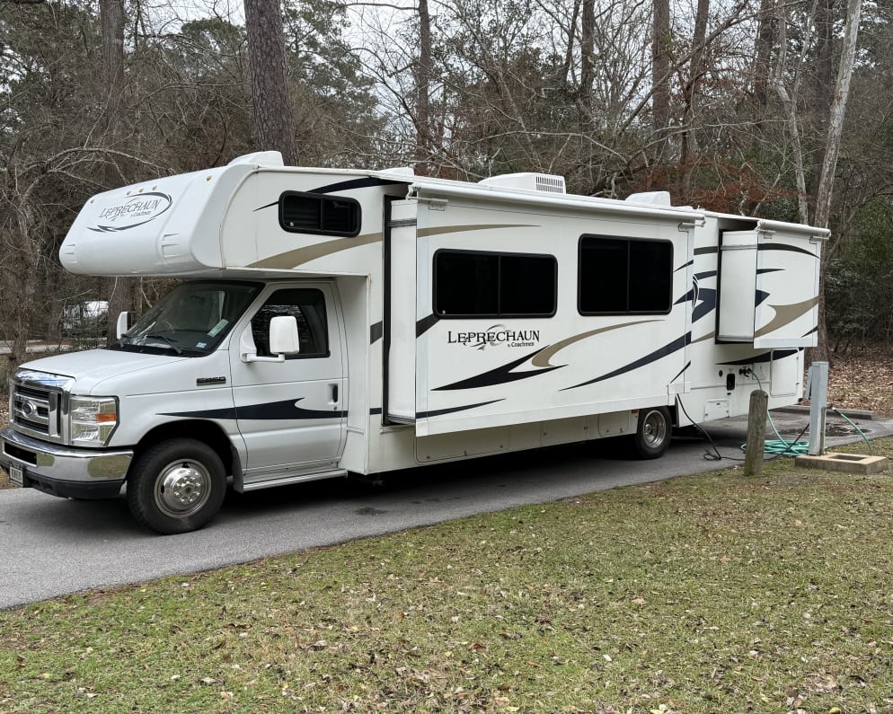 2012 Coachman Leprechaun 320 available for rent in Spring Texas