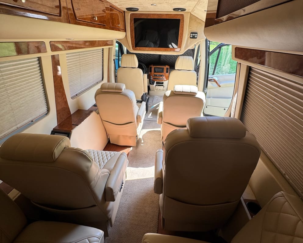 2015 Mercedes-Benz Sprinter Class B for rent in San Antonio Texas