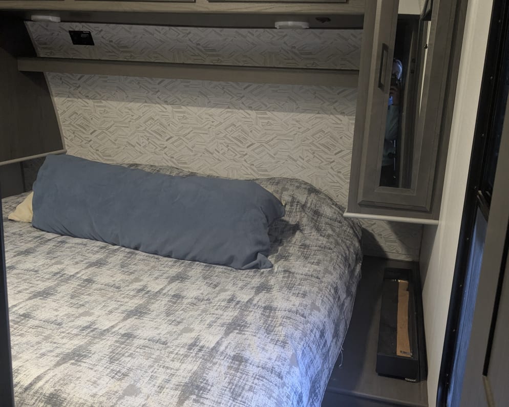 2022 Cruiser Rv Corp Stryker Toy Hauler for rent in Hartland Wisconsin