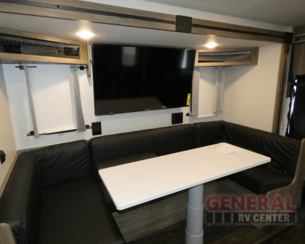 2024 Winnebago Sunstar Class A for rent in Jacksonville Florida