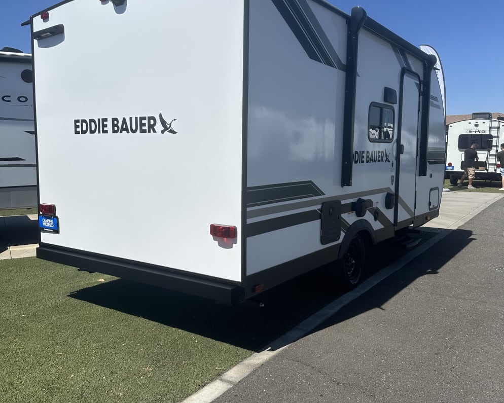 2025 Heartland Eddie Bauer available for rent in Sacramento California