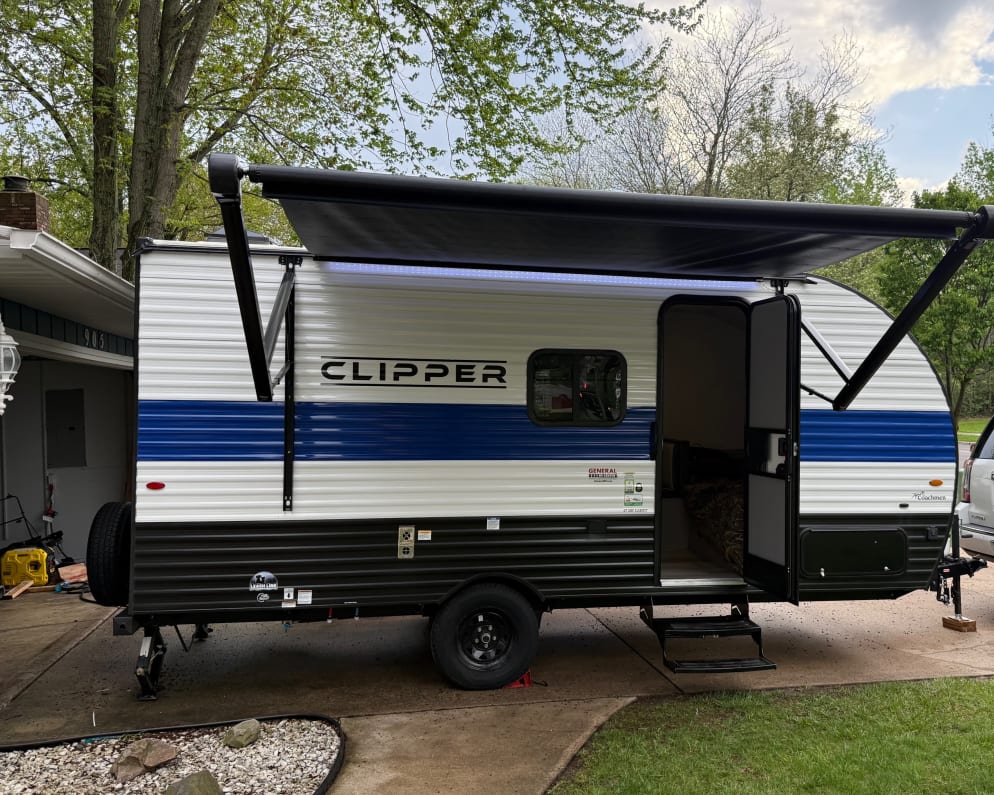 2025 Coachmen clipper cadet 17CBH