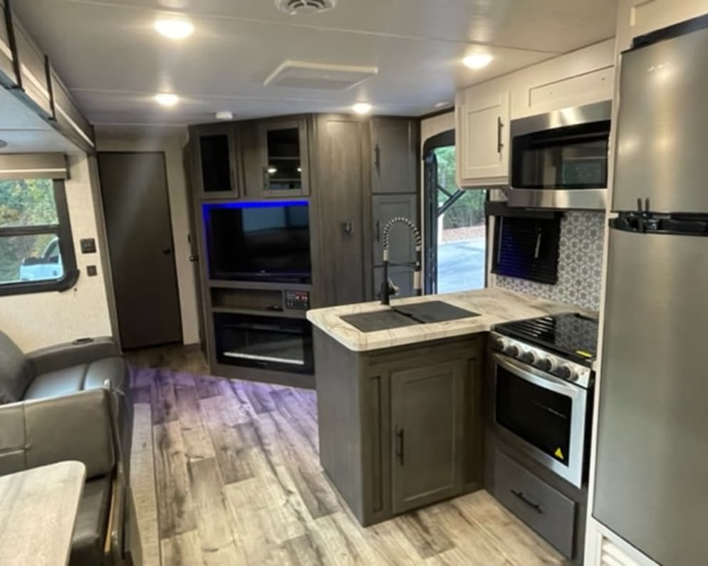 2022 Cruiser Aire  by Crossroads RV for rent in 30554
