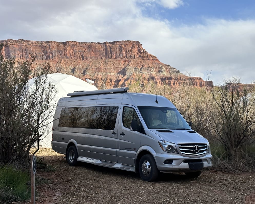 2018 Mercedes Benz Sprinter/ V6 3322 19 GALLERIA 24T RV Brilliant Silver