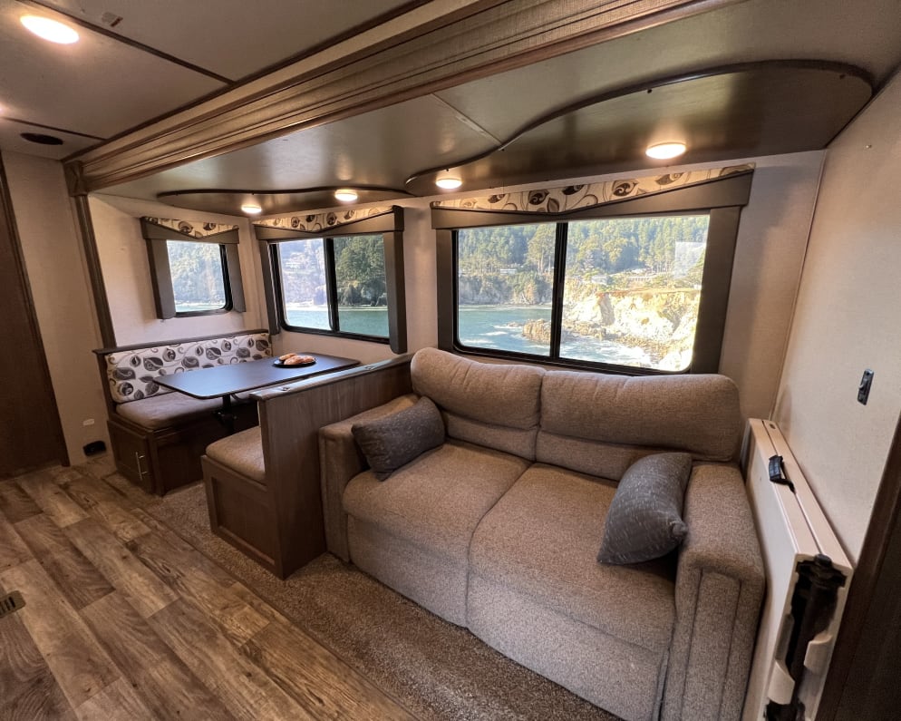 2019 Hideout  by Keystone RV for rent in 95648