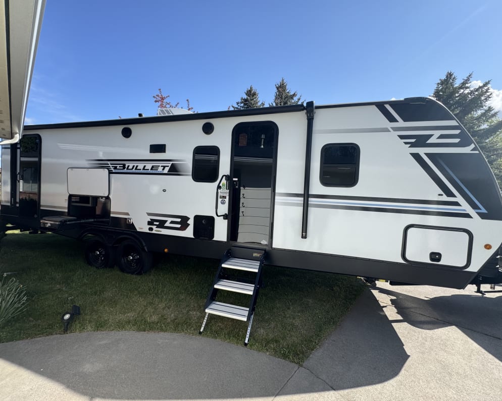 2025 Keystone Rv 290BHSWE