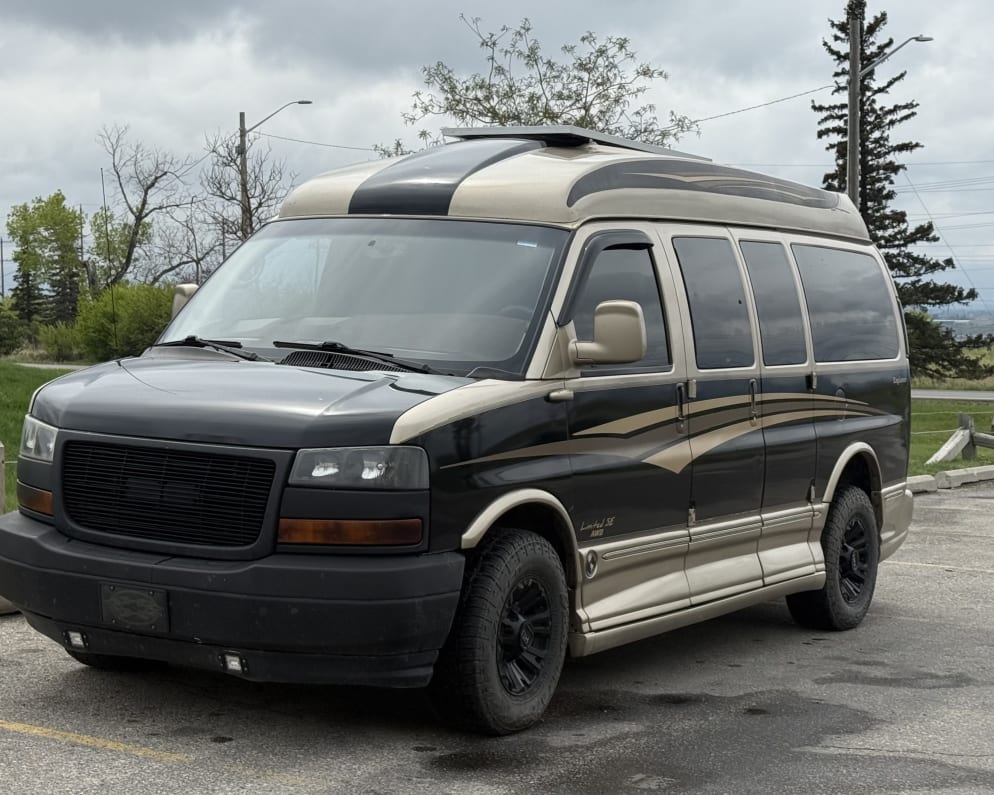2007 Gmc Custom Savana Class B for rent in Calgary Alberta