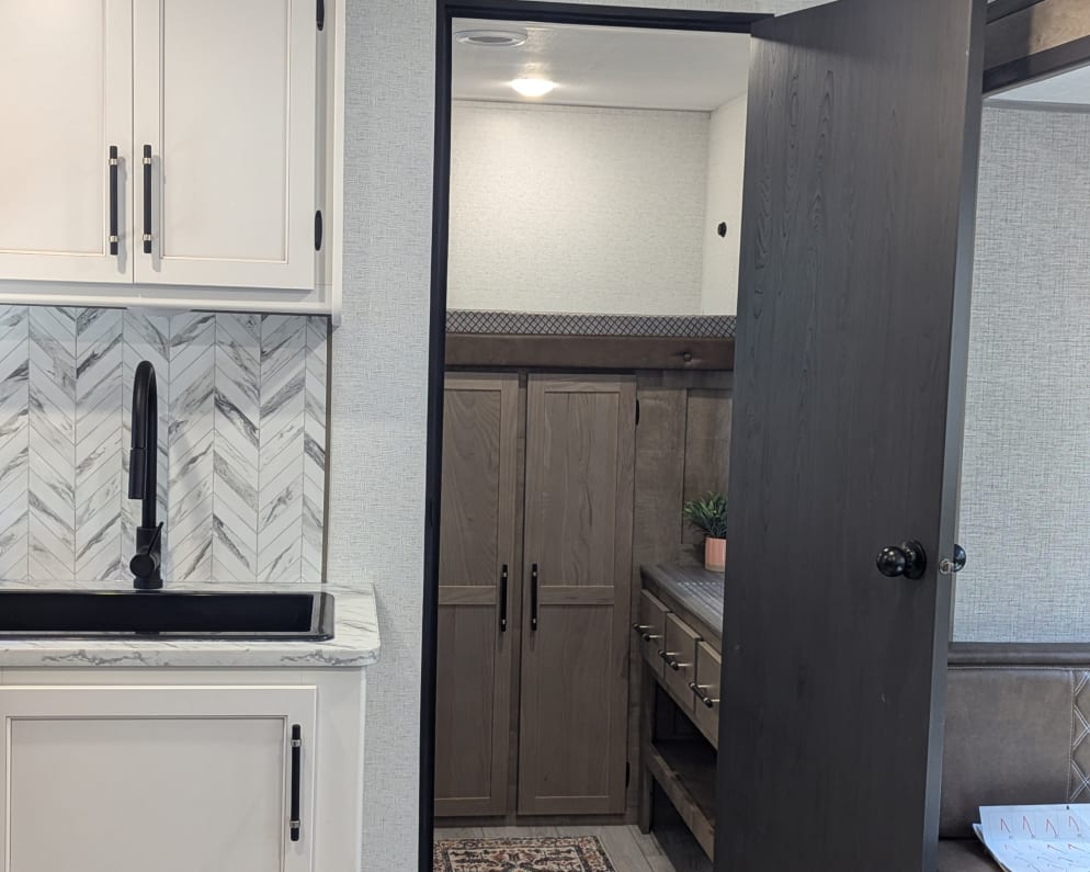 2025 Springdale Classic 291BRC  by Keystone for rent in 47850