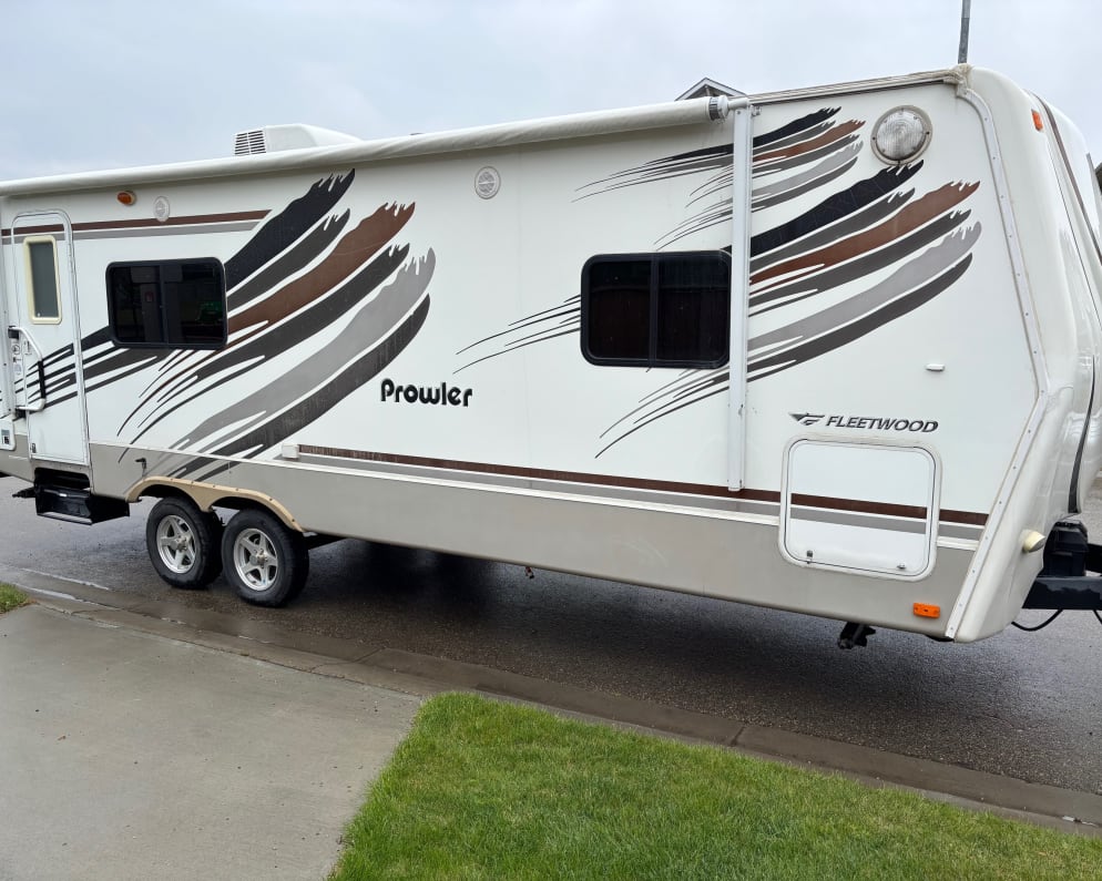 2009 Fleetwood 230RKS Travel Trailer for rent in Westerose Alberta