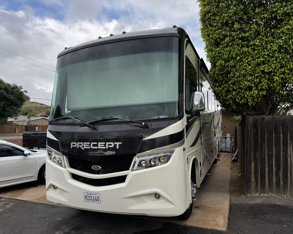 2022 Jayco Precept available for rent in San Marcos California