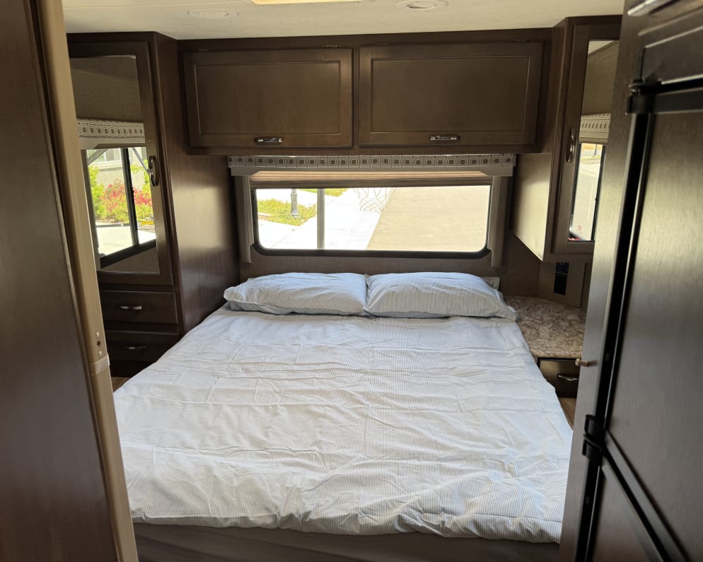 2020 Four Winds  by Thor for rent in 95678