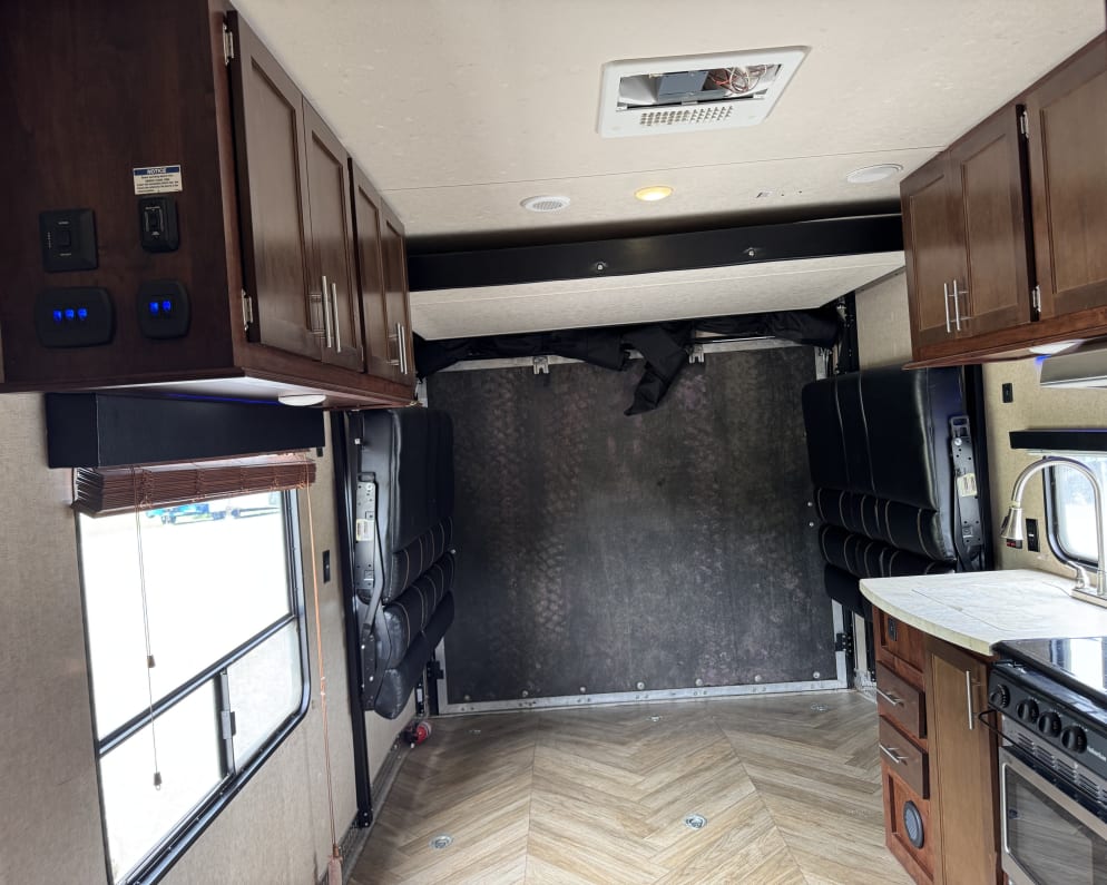 2017 Vengeance  by Forest River for rent in 65101