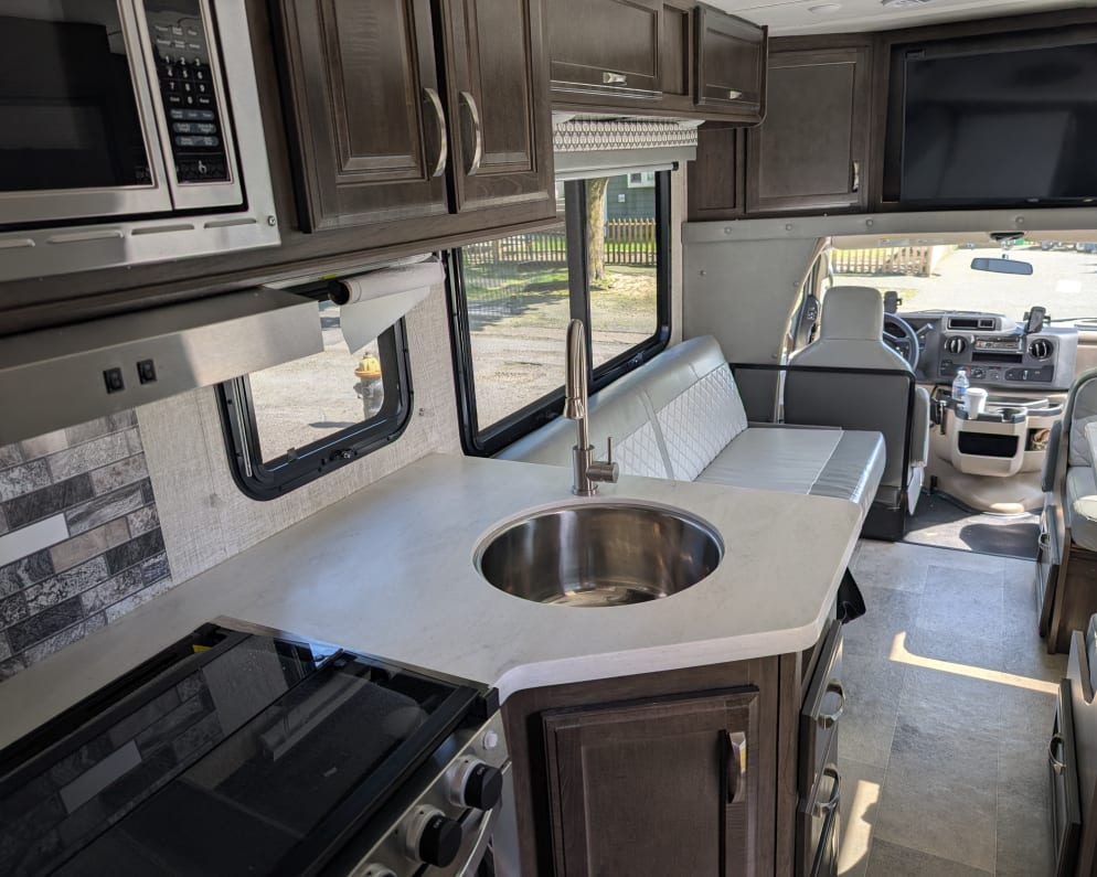 2021 Gulf Stream B Touring Cruiser available for rent in Roslindale Massachusetts
