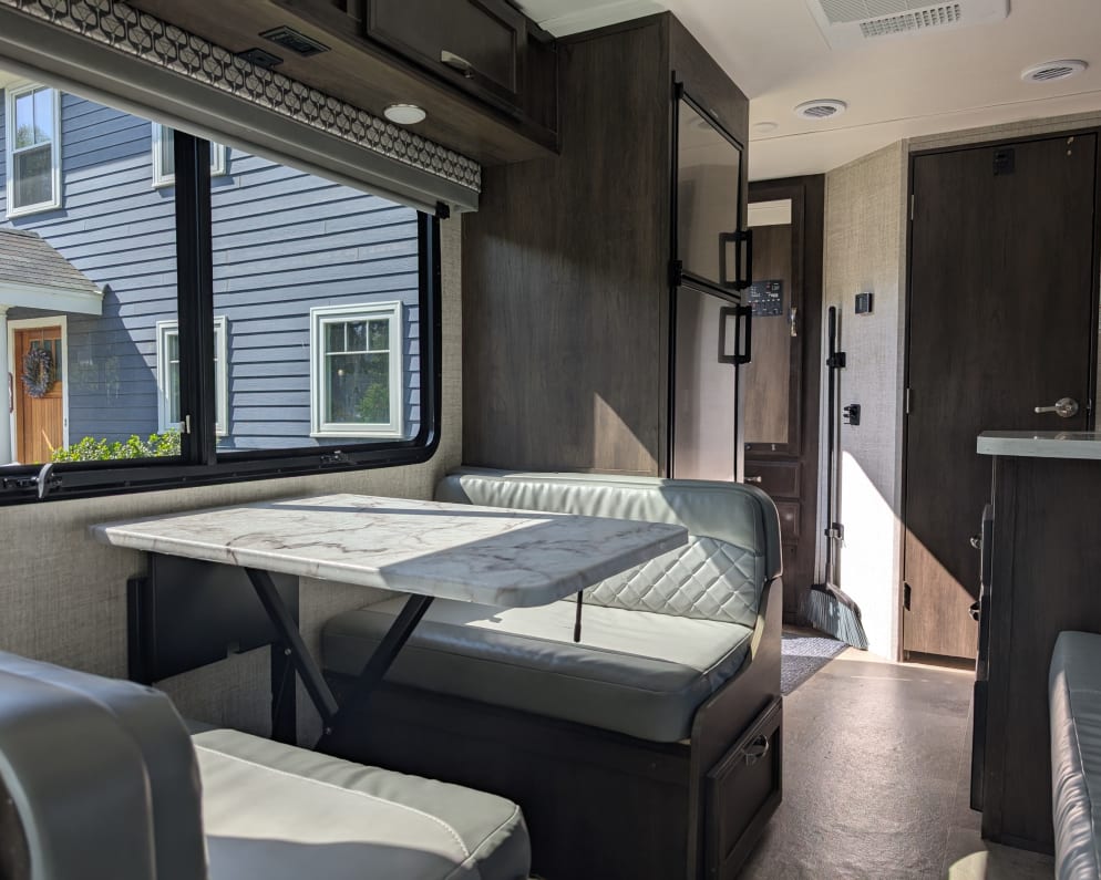 2021 Gulf Stream B Touring Cruiser Class C for rent in Roslindale Massachusetts
