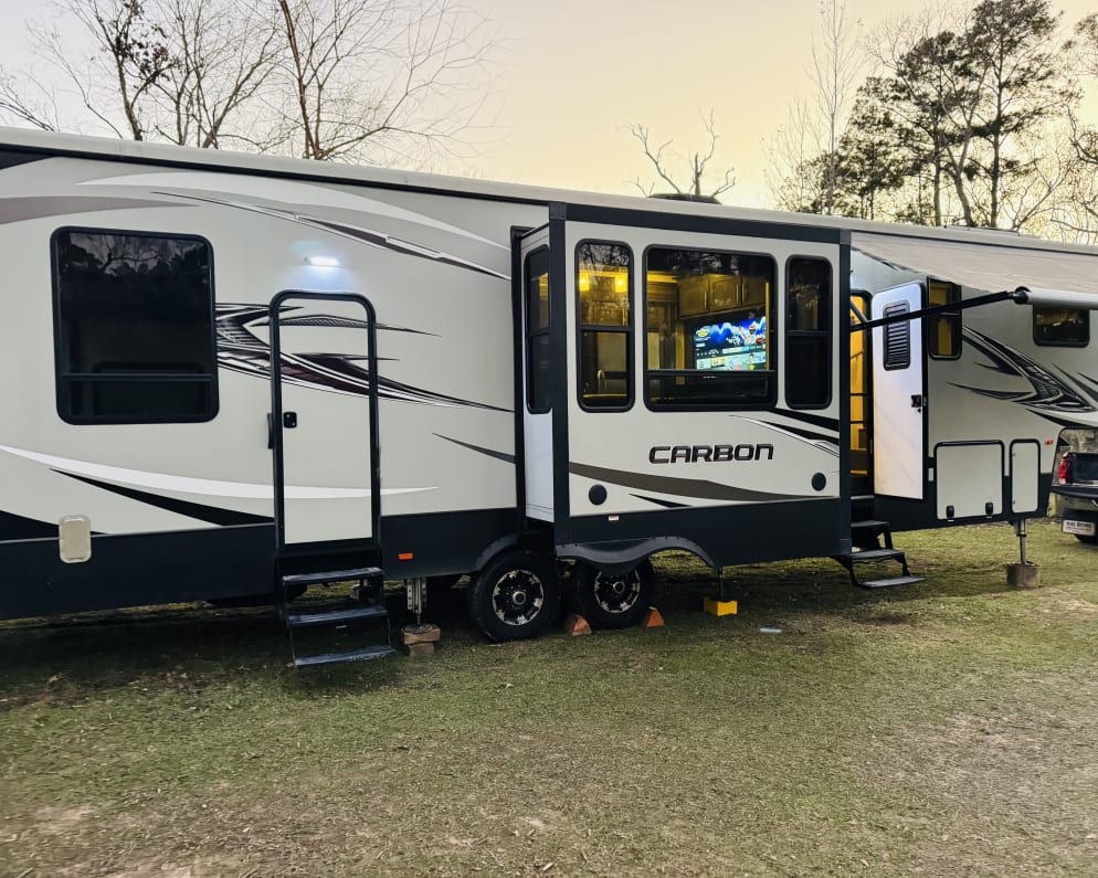 2018 Keystone RV Carbon Toy Hauler