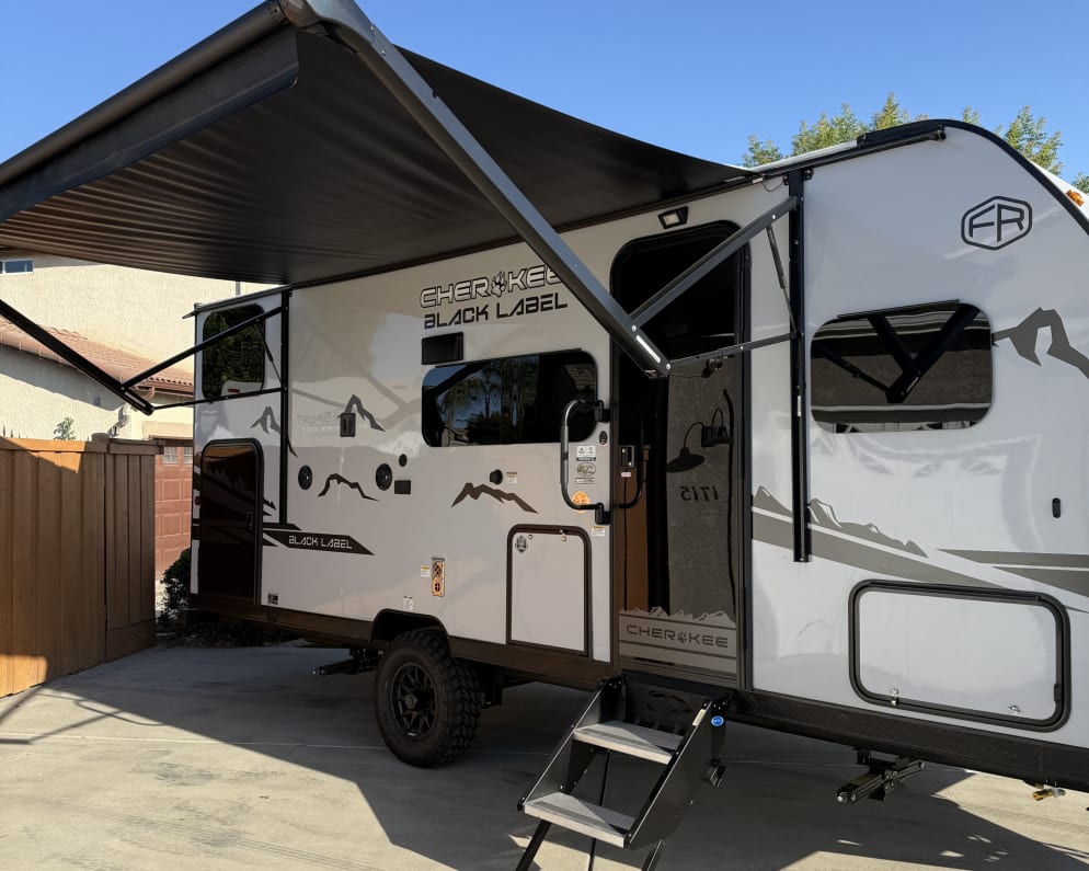 2025 Cherokee WOLF PUP BLACK LABEL 17JWBL available for rent in Tulare California