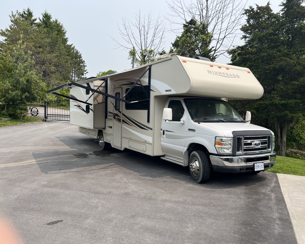 2015 Winnebago Minnie Winnie available for rent in Brighton Ontario