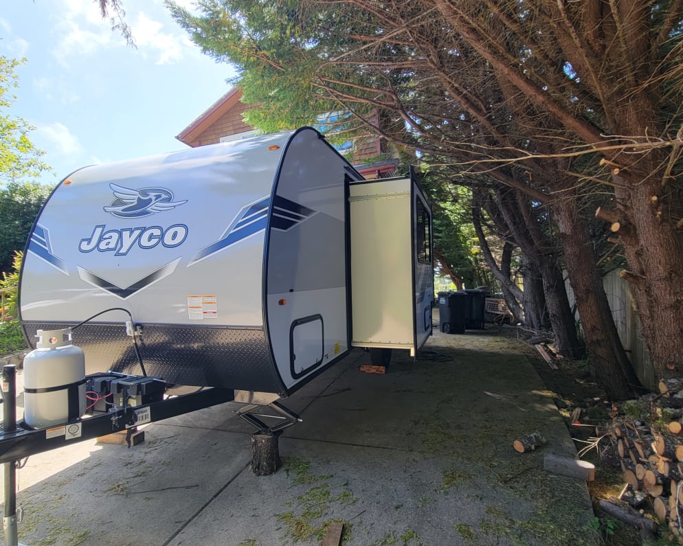 2025 Jayco Jay Flight SLX 197MBW Baja Edition Travel Trailer for rent in WALDPORT Oregon