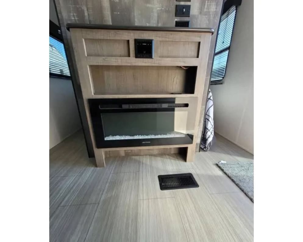 2021 Hideout  by Keystone RV for rent in T4A 0M9
