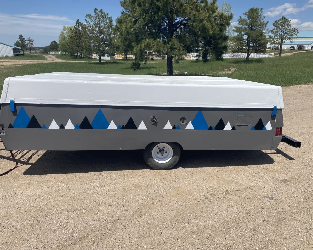 1991 Fleetwood  by Coleman for rent in 80905