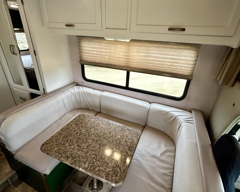 2015 Thor Motor Coach Freedom Elite available for rent in Salinas California