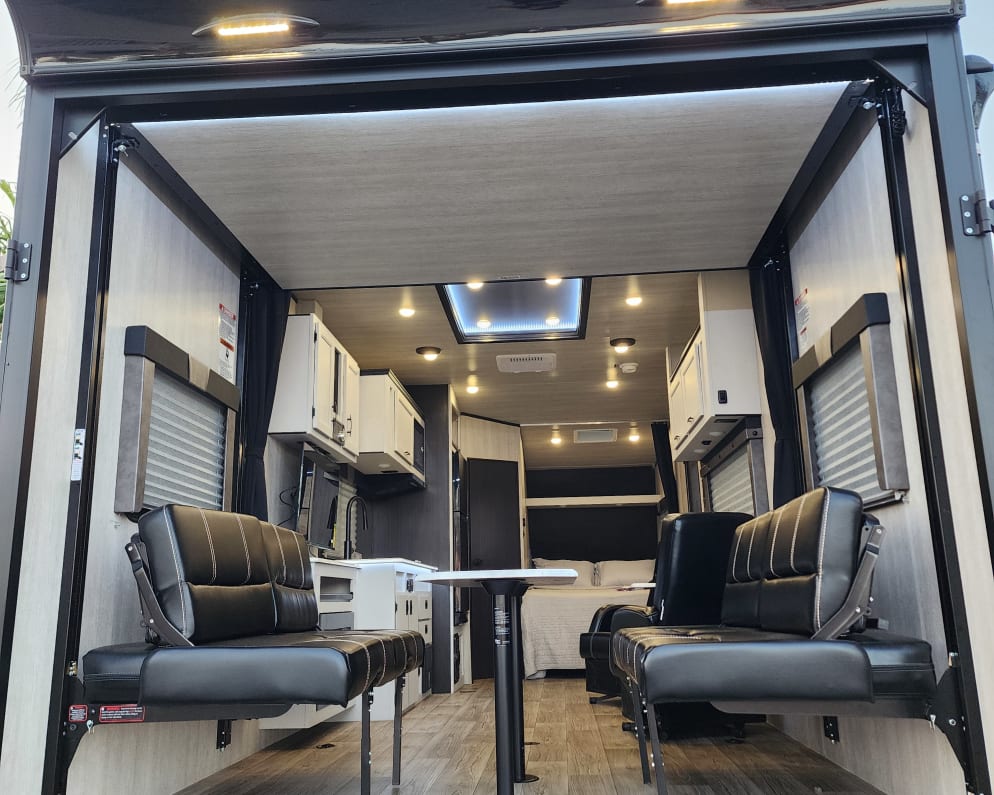 2025 Genesis Supreme Rv Genesis Supreme Toy Hauler for rent in Perris California