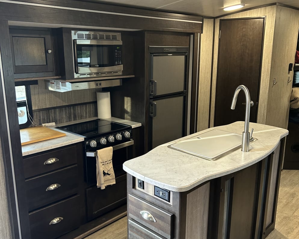 2018 Cruiser RV Shadow Cruiser Travel Trailer for rent in Malaga Washington