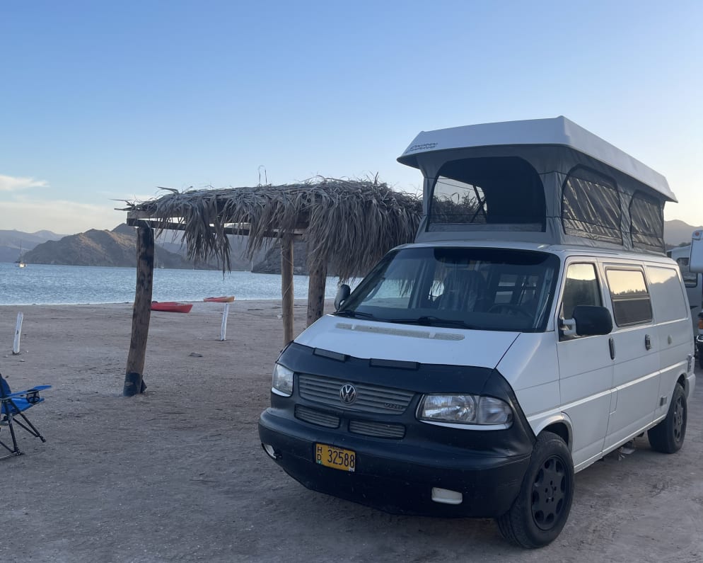 1997 Volkswagen Westfalia available for rent in Portland Oregon
