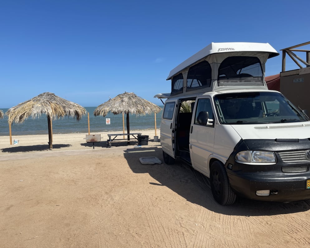 1997 Volkswagen Westfalia Class B for rent in Portland Oregon