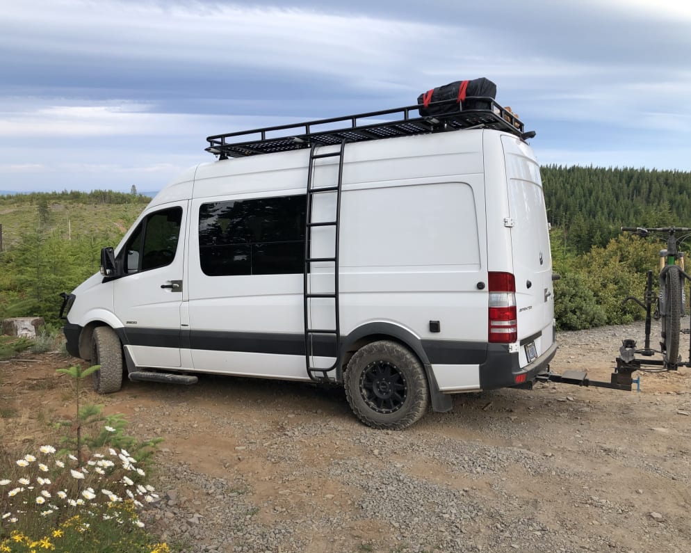 2015 Mercedes-Benz Sprinter Class B for rent in Bend Oregon