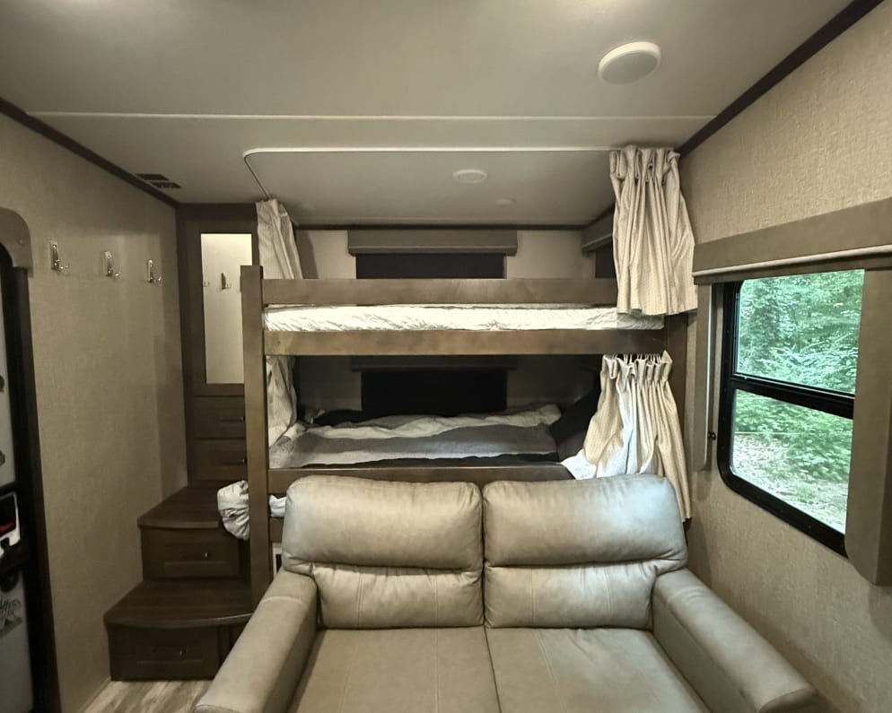 2020 Grand Design Reflection Fifth Wheel for rent in Vicksburg Mississippi